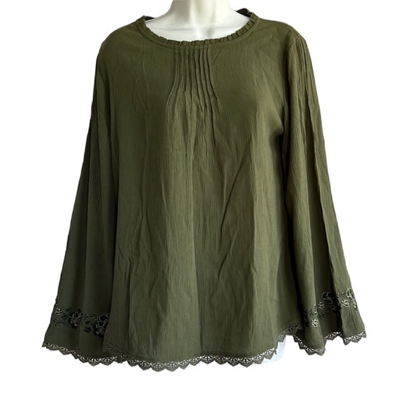 Time and Tru Tops - Time and Tru Embroidered Floral Bell Long Sleeve Olive Blouse Size S (4-…